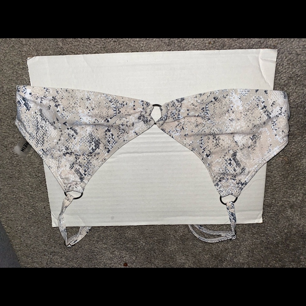 Bikini top